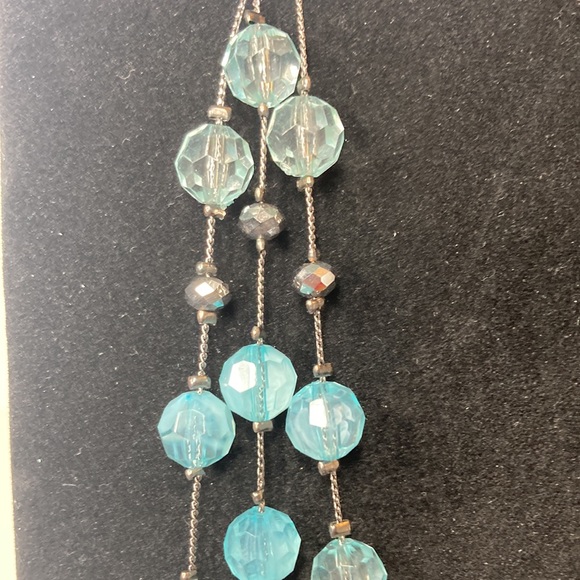 20" 3 Strand Blue Green Smokey Black Tiered Necklace - Picture 8 of 12